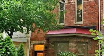Elegant Cabbagetown Hotel Toronto